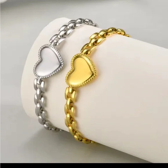 New! Women stainless steel Gold plated Heart charm Bracelet - Picture 5 of 5